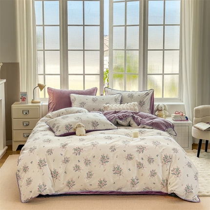 91家纺网 家纺一手货源 找家纺 （总）2025新款三角针贝壳边棉加牛奶绒工艺款四件套