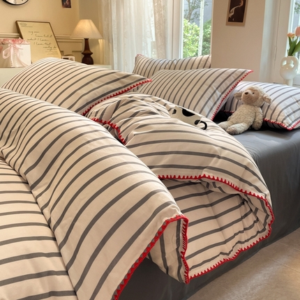 91家纺网 家纺一手货源 找家纺 （总）莱茵家居 2024新款100%全棉A类加厚磨毛彩条贝壳边四件套