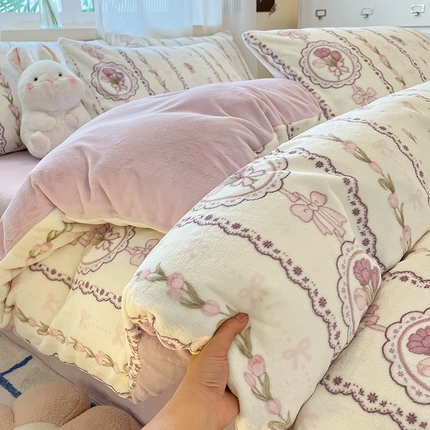 慕澄家纺 2024新款小清新可爱印花牛奶绒加厚保暖四件套 竖条花