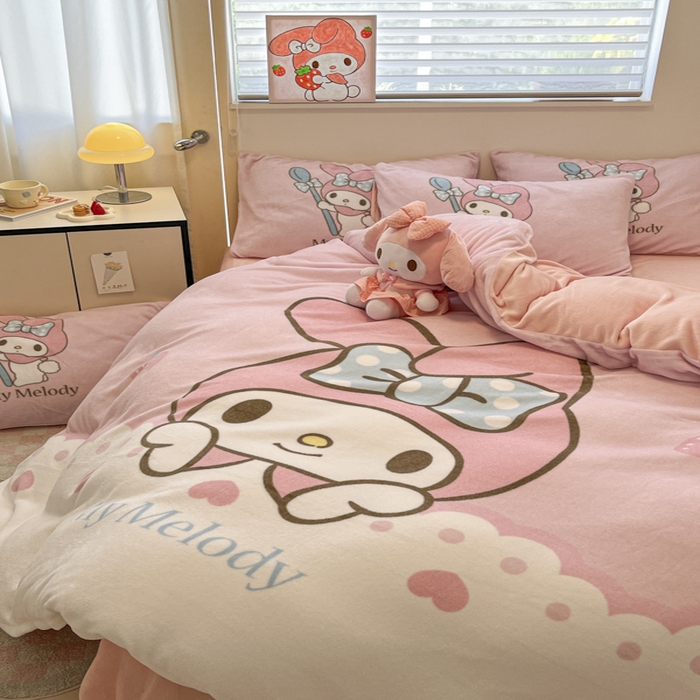 91家纺网 家纺一手货源 找家纺 金爱家 2024新款三丽鸥大版加厚牛奶绒四件套-第二批 绒R萌萌美乐蒂