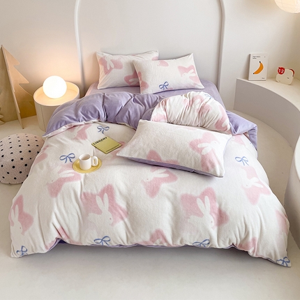 91家纺网 家纺一手货源 找家纺 山茶家纺 2024新款舒棉绒牛奶绒印花四件套 舒棉绒-兔兔