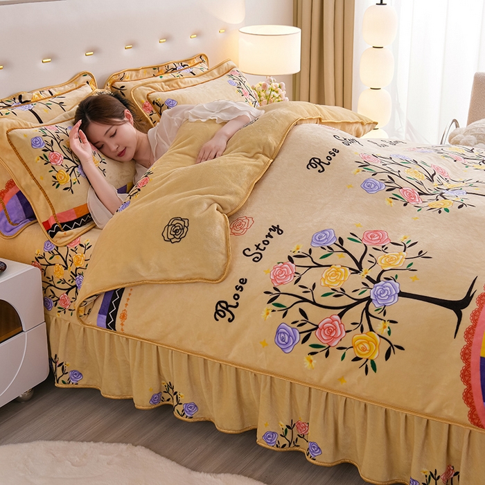 91家纺网 家纺一手货源 找家纺 阿亮家居 2024新款8.5斤保暖牛奶绒金貂绒床裙款四件套 浪漫玫瑰