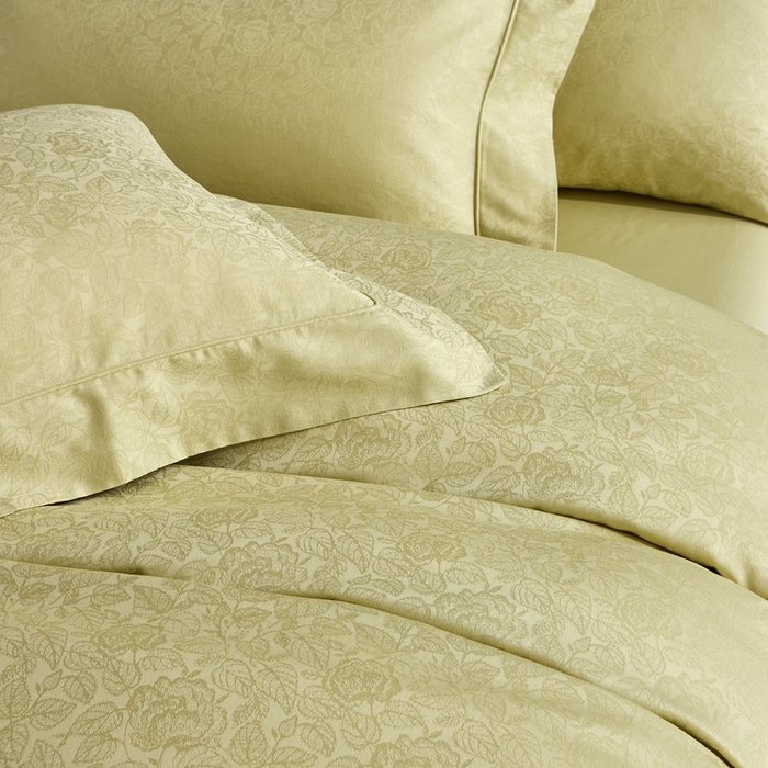 91家纺网 家纺一手货源 找家纺 优品阁 2024新款长绒棉贡缎提花--欧式轻奢提花系列繁华似锦-牛油果绿