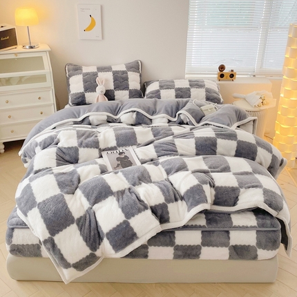 91家纺网 家纺一手货源 找家纺 （总）2024秋冬新款A类北极绒加厚夹棉床笠+北极绒宽包边被套四件套（2023爆款老图）