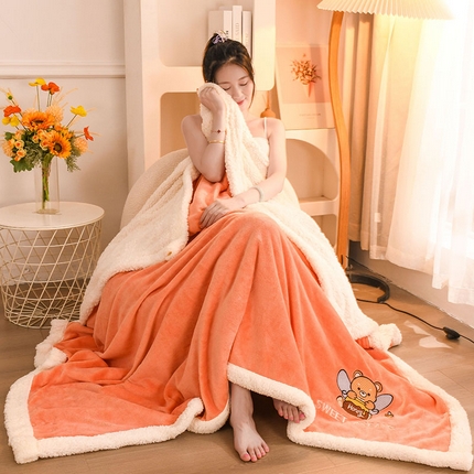 91家纺网 家纺一手货源 找家纺 2025新款毛毯AB版牛奶绒+羊羔绒毯子复合多功能午睡毯 美梦-明媚橘