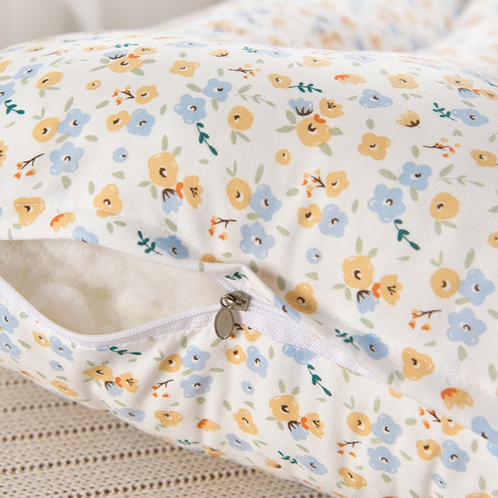 91家纺网 家纺一手货源 找家纺 圣楚家纺 2024新款云朵护颈枕枕头枕芯45*60cm 恋曲