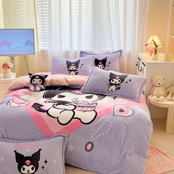 91家纺网 家纺一手货源 找家纺 金爱家 2024新款三丽鸥大版加厚牛奶绒四件套-第二批 礼物库洛米