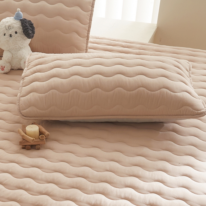 91家纺网 家纺一手货源 找家纺 2024新款原棉夹棉枕套-四季款 驼色