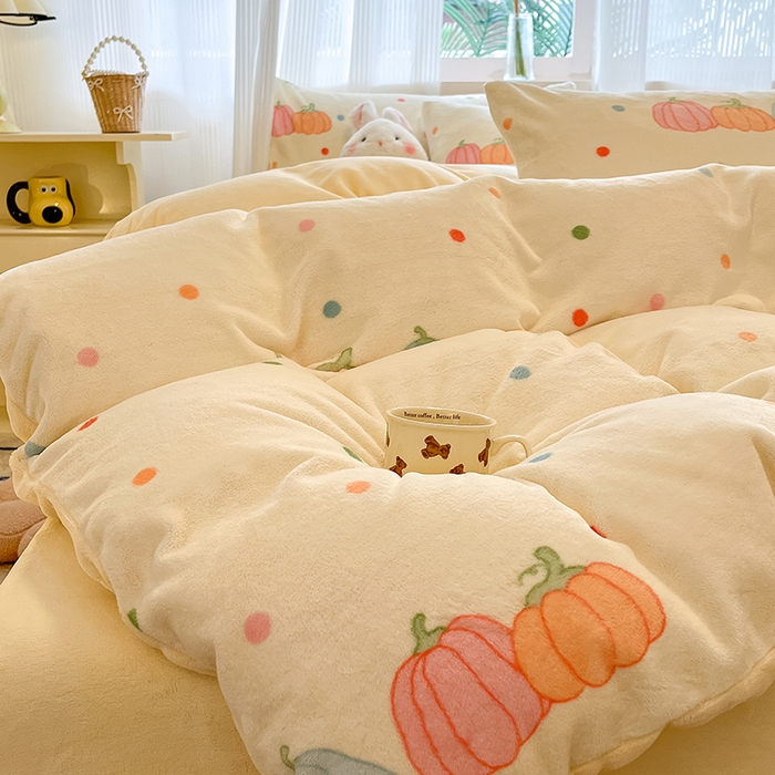 91家纺网 家纺一手货源 找家纺 慕澄家纺 2024新款小清新可爱印花牛奶绒加厚保暖四件套 奶南瓜