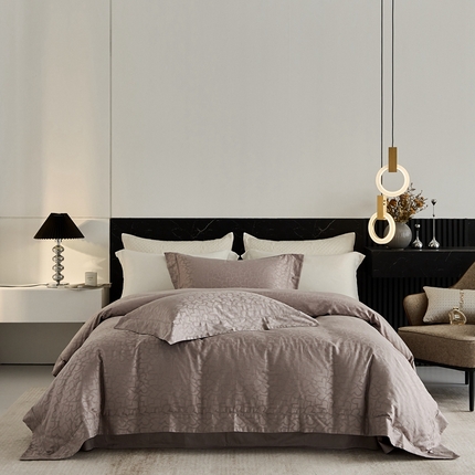 91家纺网 家纺一手货源 找家纺 （总）优品阁 2024新款长绒棉贡缎提花--欧式轻奢提花系列