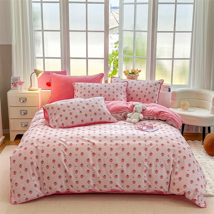 91家纺网 家纺一手货源 找家纺 （总）2025新款三角针贝壳边棉加牛奶绒工艺款四件套