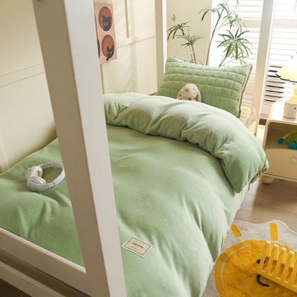 91家纺网 家纺一手货源 找家纺 （总）爱思凯家纺 2025新款A类牛奶绒学生床褥三件套-初心系列