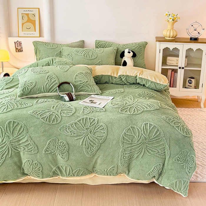 91家纺网 家纺一手货源 找家纺 梦之岛 2024新款高克重提花雕花牛奶绒四件套 蝴蝶公主-黄绿