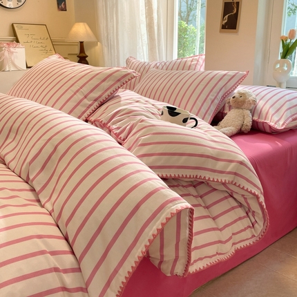 91家纺网 家纺一手货源 找家纺 （总）莱茵家居 2024新款100%全棉A类加厚磨毛彩条贝壳边四件套