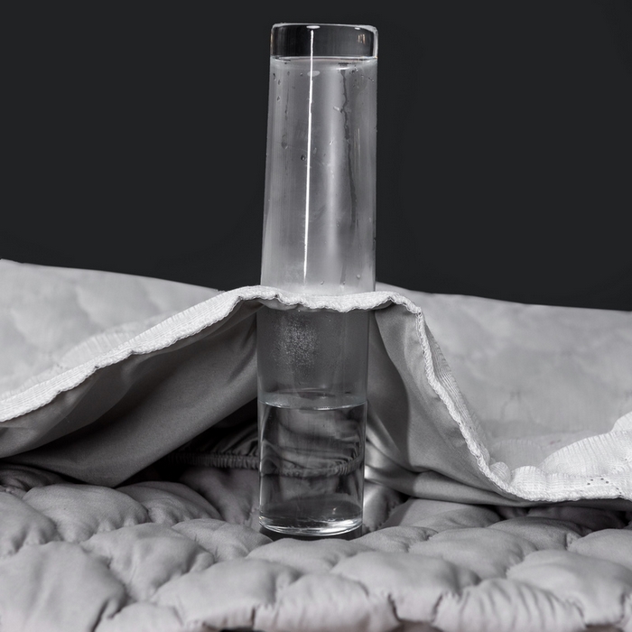 91家纺网 家纺一手货源 找家纺 2024新款加厚夹棉防水床笠素色-【四季款】 淡雅蓝