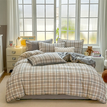 91家纺网 家纺一手货源 找家纺 （总）2025新款三角针贝壳边棉加牛奶绒工艺款四件套