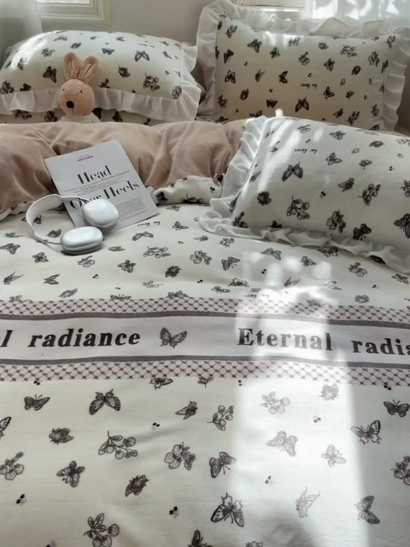 91家纺网 家纺一手货源 找家纺 美乐迪家纺 2024新款花边牛奶绒印花四件套 蝶恋花