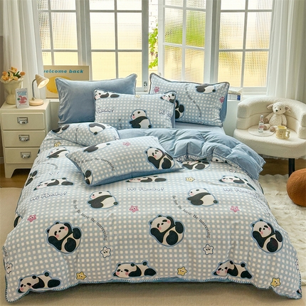 2025新款三角针贝壳边棉加牛奶绒工艺款四件套 蓝格熊猫
