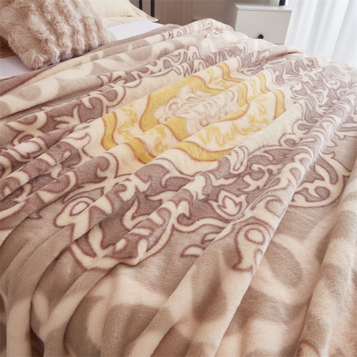 91家纺网 家纺一手货源 找家纺 2024新款柔软欧式轻奢真羊毛毛毯毯子 皇储世家