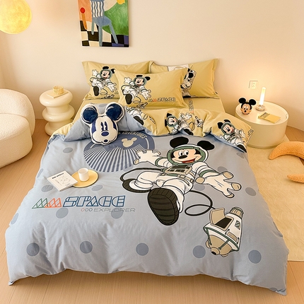 91家纺网 家纺一手货源 找家纺 典曼家纺 2024新款迪士尼磨毛大版卡通四件套 遨游太空