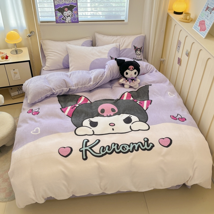 91家纺网 家纺一手货源 找家纺 金爱家 2024新款三丽鸥大版加厚牛奶绒四件套-第二批 绒R呆萌库洛米