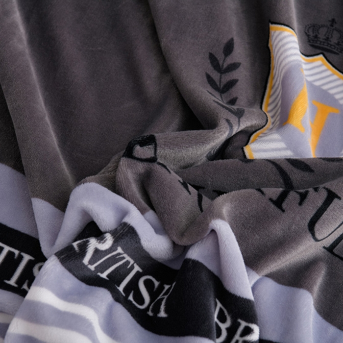 91家纺网 家纺一手货源 找家纺 阿亮家居 2024新款8.5斤保暖牛奶绒金貂绒床裙款四件套 休闲时光