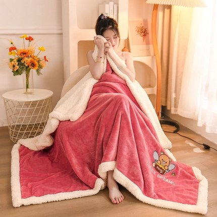 91家纺网 家纺一手货源 找家纺 2025新款毛毯AB版牛奶绒+羊羔绒毯子复合多功能午睡毯 美梦-豆沙
