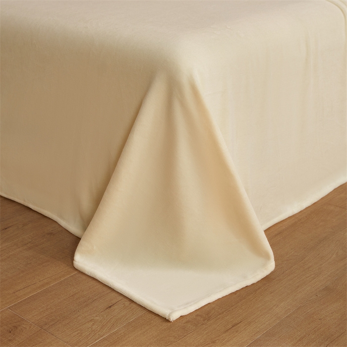 91家纺网 家纺一手货源 找家纺 （总）启程家纺 2024新款A类加厚230克纯色双拼牛奶绒四件套