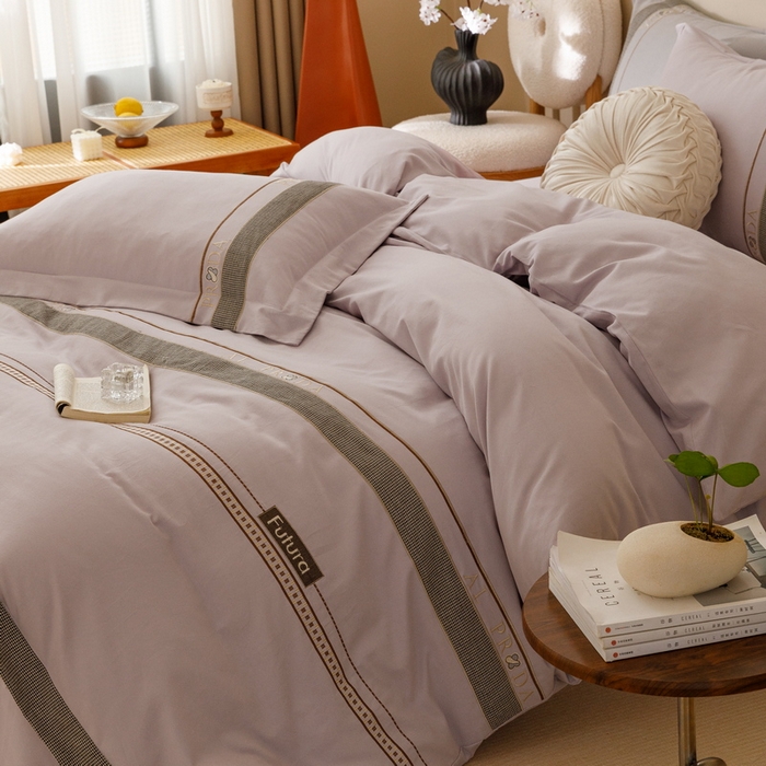 91家纺网 家纺一手货源 找家纺 2024新款A类云柔棉加密柔顺磨毛四件套千鸟格系列 千鸟格-鸢尾紫