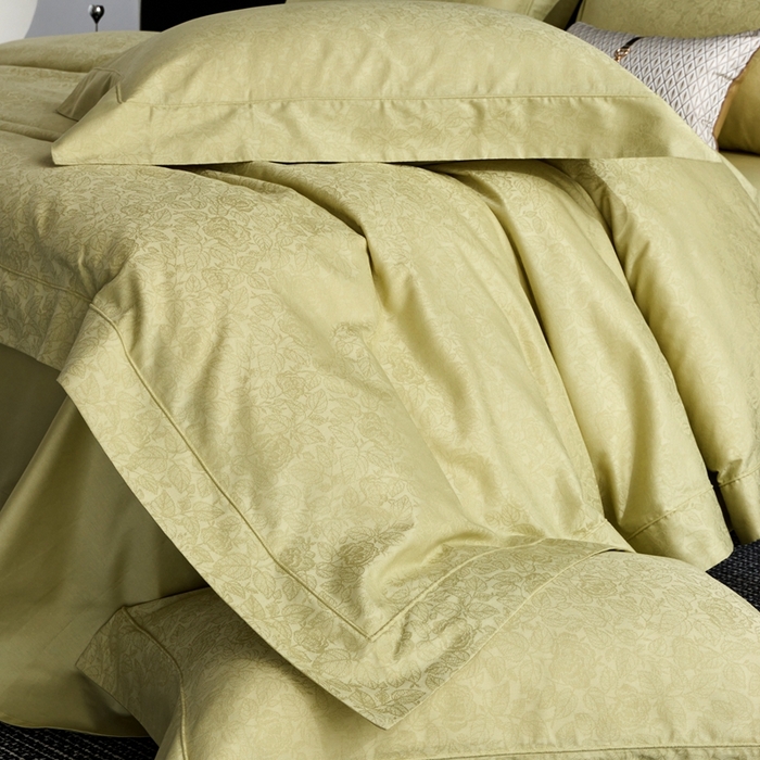 91家纺网 家纺一手货源 找家纺 优品阁 2024新款长绒棉贡缎提花--欧式轻奢提花系列繁华似锦-牛油果绿