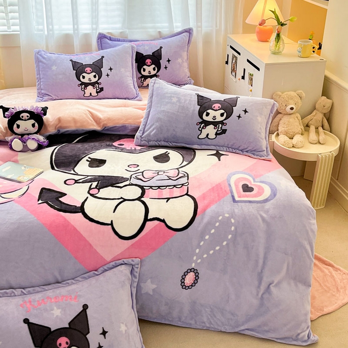 91家纺网 家纺一手货源 找家纺 金爱家 2024新款三丽鸥大版加厚牛奶绒四件套-第二批 礼物库洛米