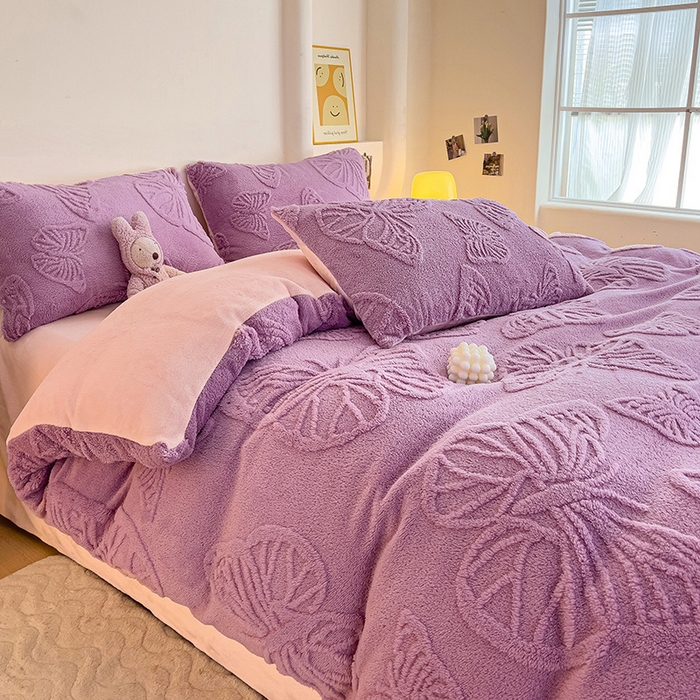 91家纺网 家纺一手货源 找家纺 梦之岛 2024新款高克重提花雕花牛奶绒四件套 蝴蝶公主-紫粉