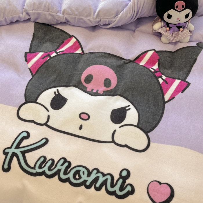 91家纺网 家纺一手货源 找家纺 金爱家 2024新款三丽鸥大版加厚牛奶绒四件套-第二批 绒R呆萌库洛米