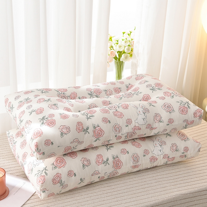 91家纺网 家纺一手货源 找家纺 圣楚家纺 2024新款云朵护颈枕枕头枕芯45*60cm 花香