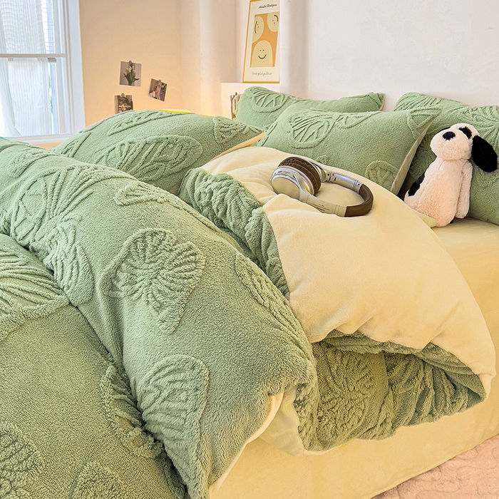 91家纺网 家纺一手货源 找家纺 梦之岛 2024新款高克重提花雕花牛奶绒四件套 蝴蝶公主-黄绿