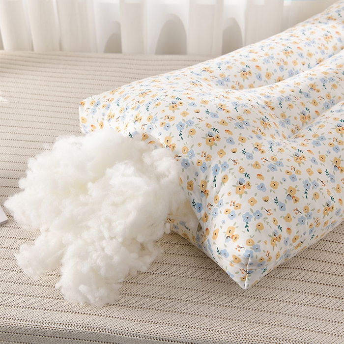 91家纺网 家纺一手货源 找家纺 圣楚家纺 2024新款云朵护颈枕枕头枕芯45*60cm 恋曲