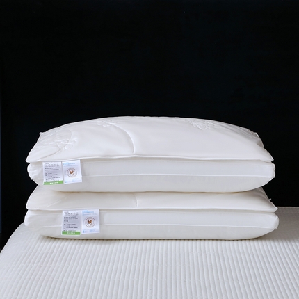 91家纺网 家纺一手货源 找家纺 （总）糖果枕芯 2024新款桑蚕丝羽丝枕芯