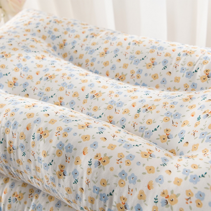 91家纺网 家纺一手货源 找家纺 圣楚家纺 2024新款云朵护颈枕枕头枕芯45*60cm 恋曲