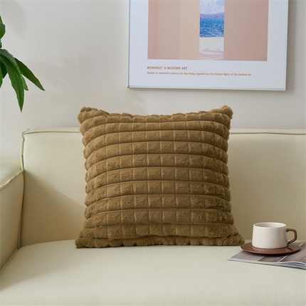 91家纺网 家纺一手货源 找家纺 （总）品尚嘉 跨境亚马逊ins泡芙格抱枕套纯色剪花格子靠枕沙发兔毛绒靠垫