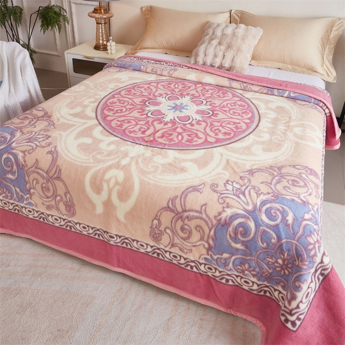 91家纺网 家纺一手货源 找家纺 2024新款柔软欧式轻奢真羊毛毛毯毯子 梦幻城