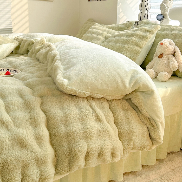 91家纺网 家纺一手货源 找家纺 绒世界 2024直播秋冬新款高克重500克床裙款泡泡四件套纯色印花系列  泡泡-抹茶绿