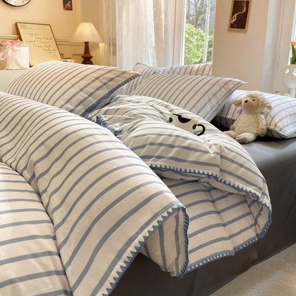 91家纺网 家纺一手货源 找家纺 （总）莱茵家居 2024新款100%全棉A类加厚磨毛彩条贝壳边四件套