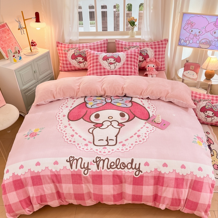 91家纺网 家纺一手货源 找家纺 金爱家 2024新款三丽鸥大版加厚牛奶绒四件套-第二批 绒大版-R粉黛美乐蒂