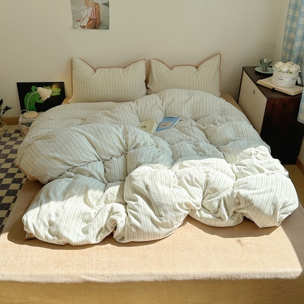 91家纺网 家纺一手货源 找家纺 （总）三朵 2024新款无印风牛奶绒四件套