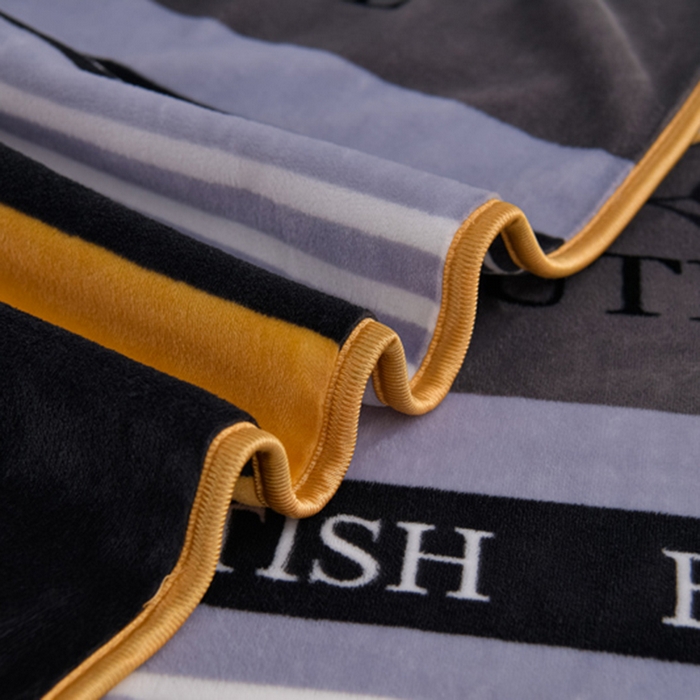 91家纺网 家纺一手货源 找家纺 阿亮家居 2024新款8.5斤保暖牛奶绒金貂绒床裙款四件套 休闲时光