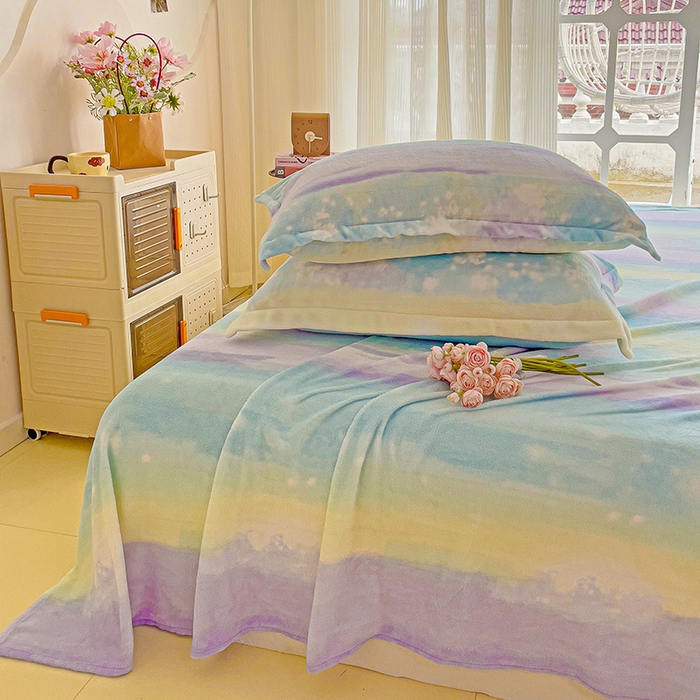 91家纺网 家纺一手货源 找家纺 名兮家居 2024新款时尚卡通风高克重牛奶绒床单-盖毯 彩色的梦