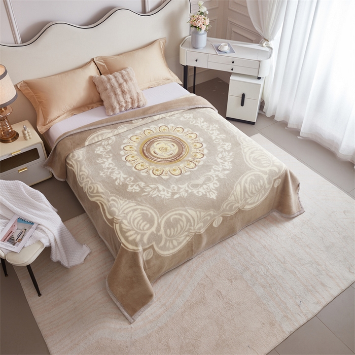 91家纺网 家纺一手货源 找家纺 2024新款柔软欧式轻奢真羊毛毛毯毯子 流金岁月