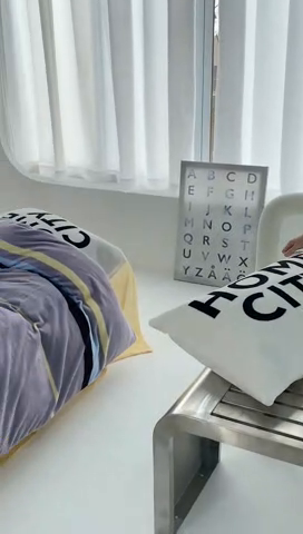 91家纺网 家纺一手货源 找家纺 2025新款小清新双面牛奶绒四件套 简约条纹