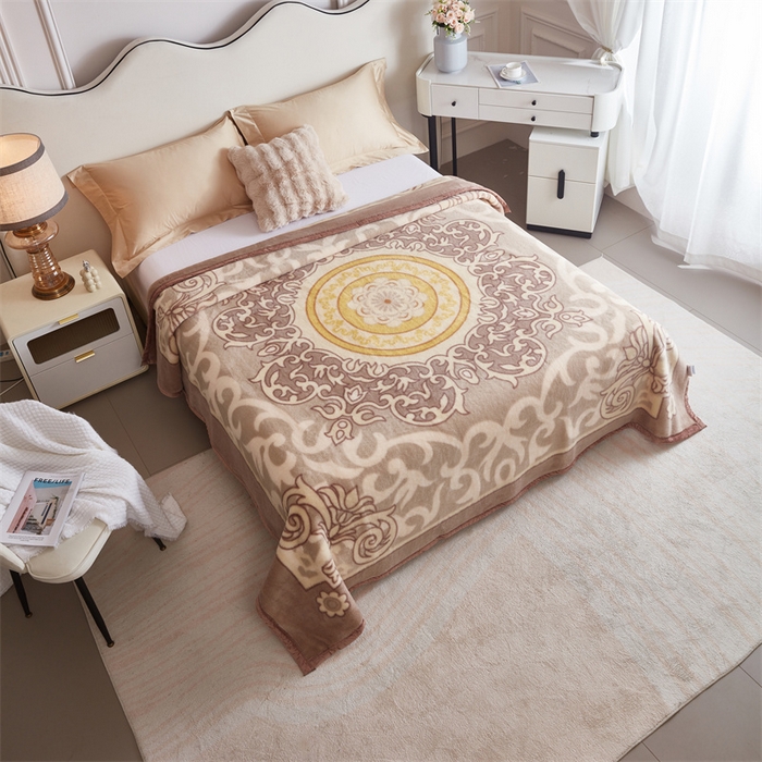 91家纺网 家纺一手货源 找家纺 2024新款柔软欧式轻奢真羊毛毛毯毯子 皇储世家