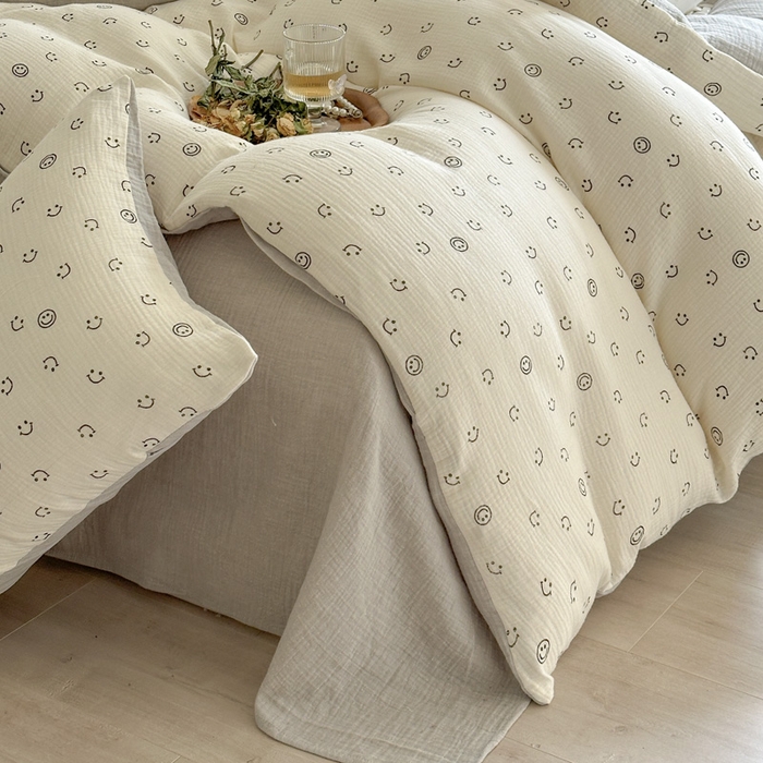 91家纺网 家纺一手货源 找家纺 木楌  2025新款全棉A类皱皱纱印花四件套 微笑